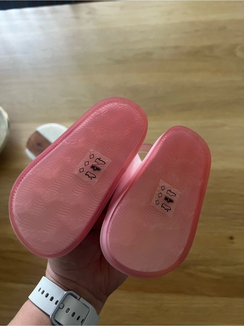 NWOT Pehr Pink Jelly sandals- Size 5